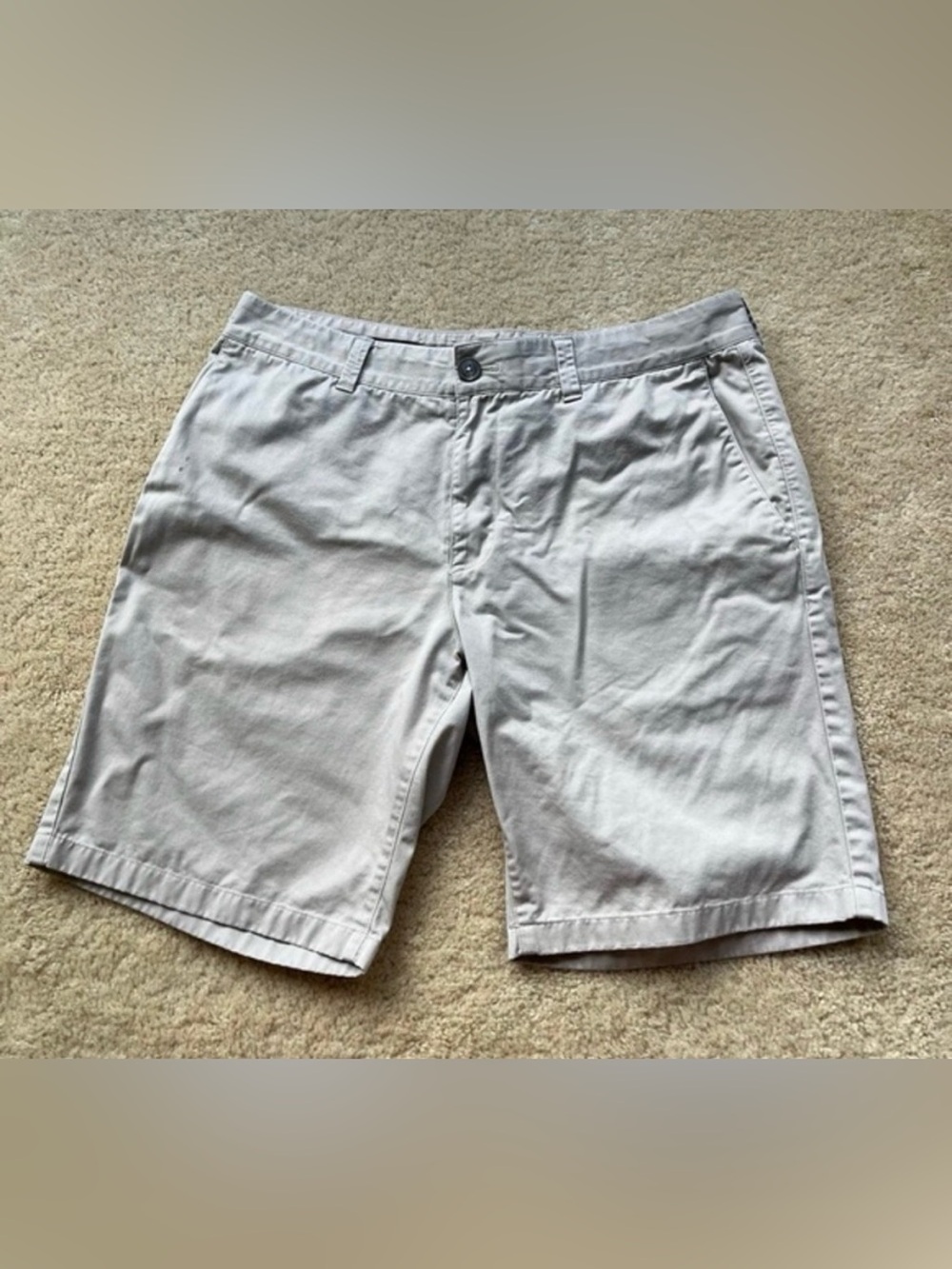 ✨Columbia PFG Men's Khaki Flat Front Chino Shorts - Sz 34 - *VGUC - 100% Cotton